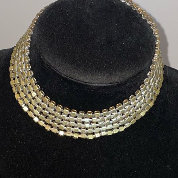 Vintage Rhinestone Necklace & Bracelet Set - Picture 4 of 8
